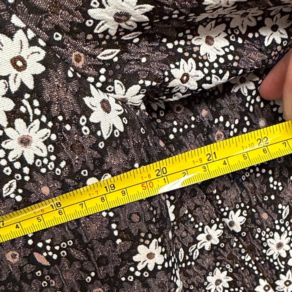 Tuckernuck Puff Sleeve Square Neck Floral Top‎ Size XXL Feminine Office Blouse